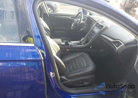 2016 Ford Fusion Se z USA, uszkodzony, nr VIN 3FA6P0HD5GR381048